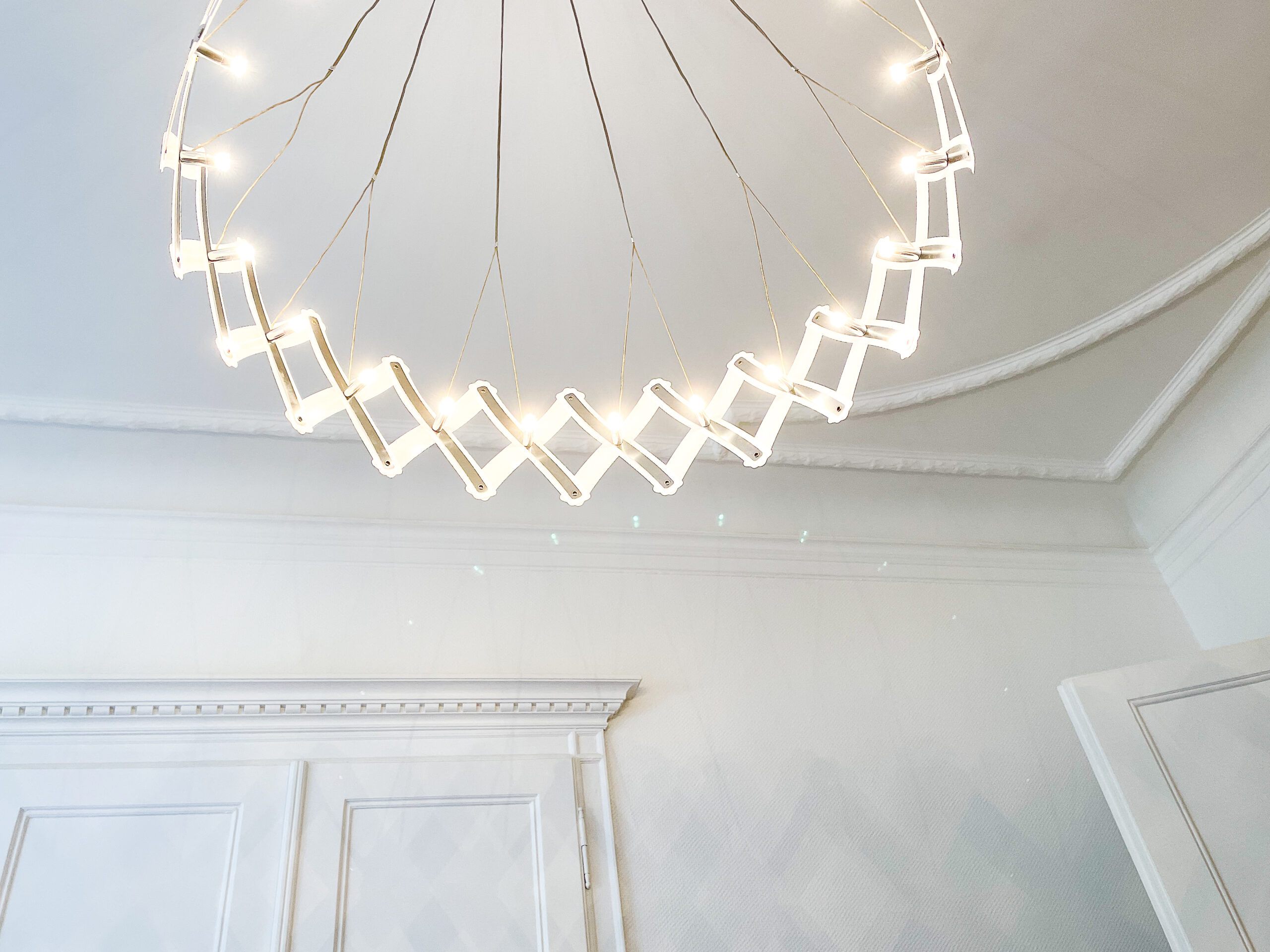 Denkenansicht mit Lampe von Anke Huberman Hausarztpraxis Frankfurt Nordend